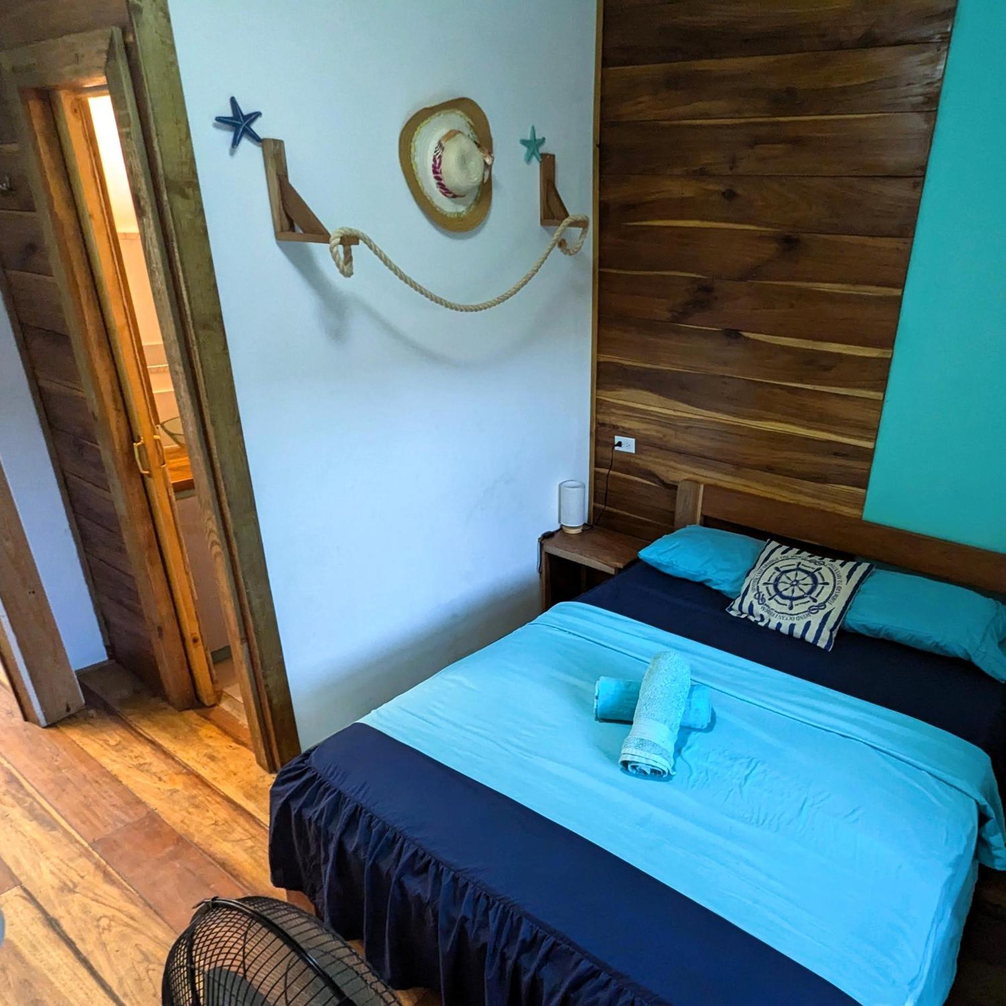 Casa Pelicano Bocas del Toro Exterior foto
